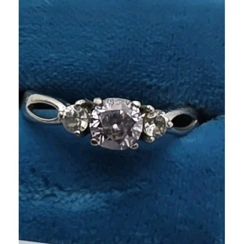 Sterling Silver 925 CZ Three-Stone Ring Size 9 China DL Hallmark